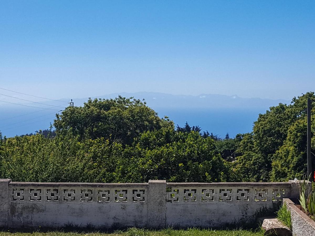 Maison Mialon: Country House Amidst Of Nature La Esperanza  Kültér fotó